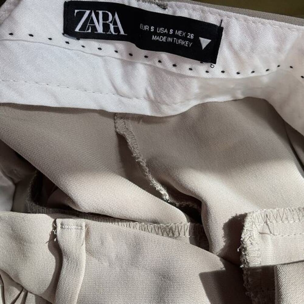 Zara pleated trousers beige small high waisted small - Picture 5 of 5